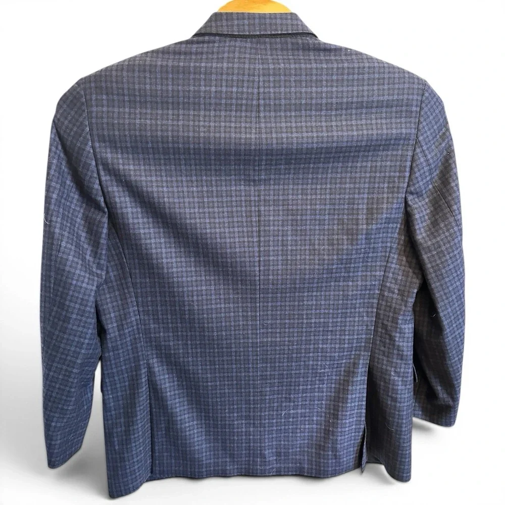 Tailored Athlete loro piana